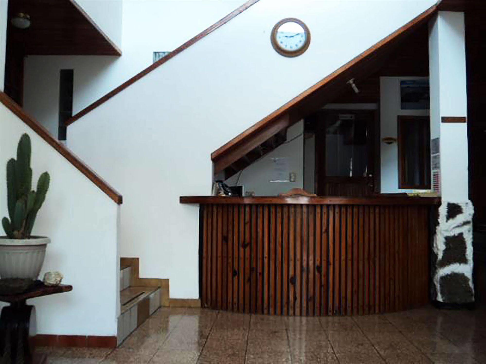 Hostal Castro Galapagos Puerto Ayora  Bagian luar foto